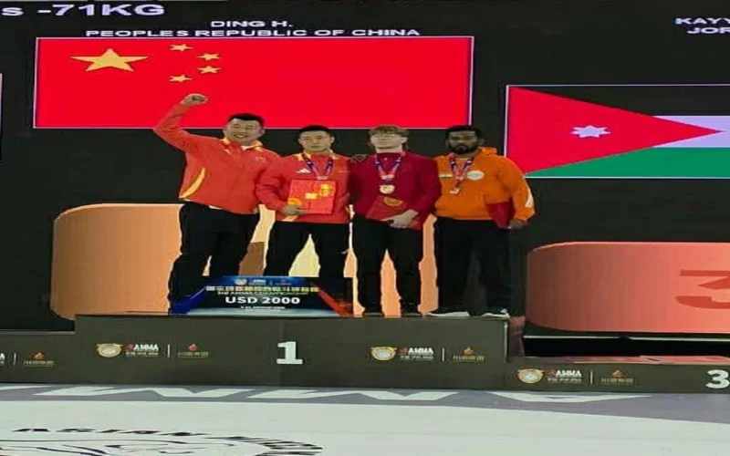 زكي الكيالي يتوج بالبرونزية في بطولة آسيا 2025 للفنون القتالية